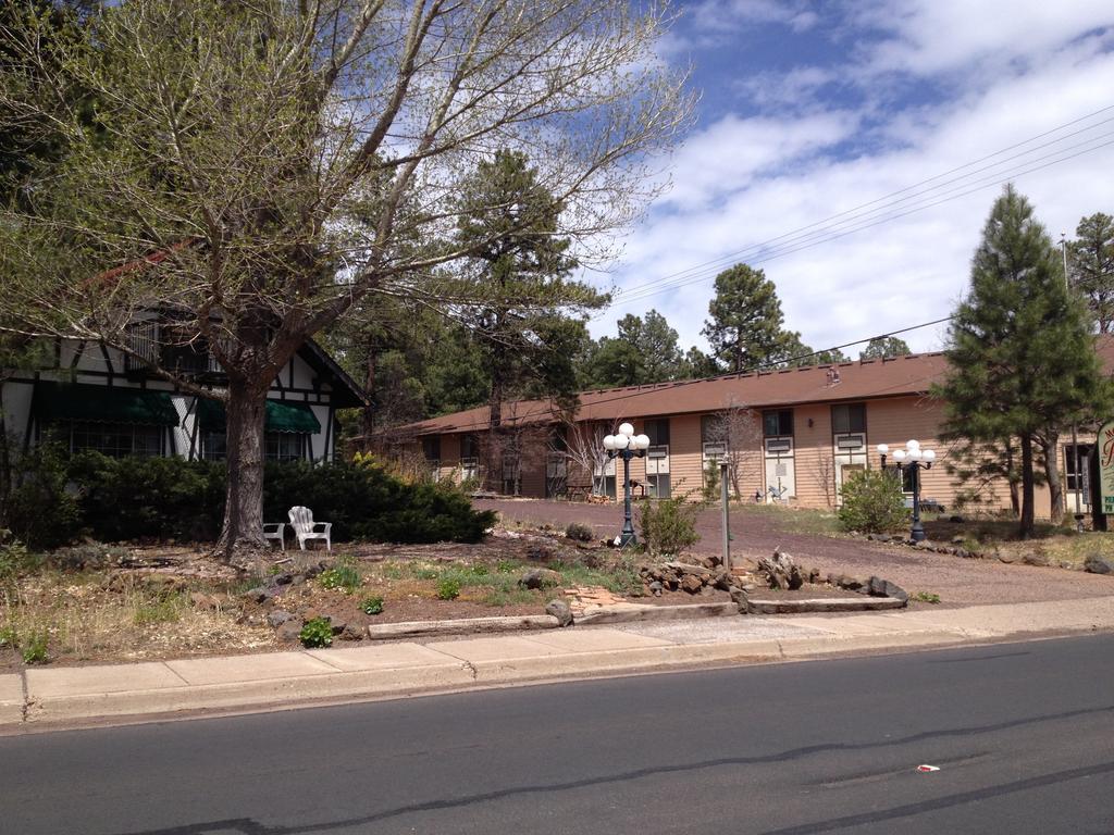 Mountain Haven Inn باينتوب ليكسايد المظهر الخارجي الصورة